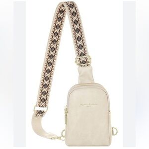 Crossbody Sling Bag with Dual Zipper in Blonde with Adjustable Guitar Strap